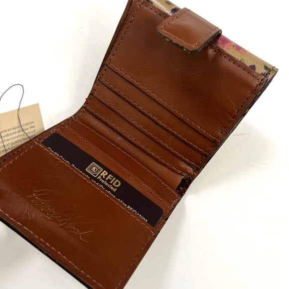 NWT Patricia Nash Astra Square Wallet – French Tapestry Distressed Leather Y - Picture 4 of 6
